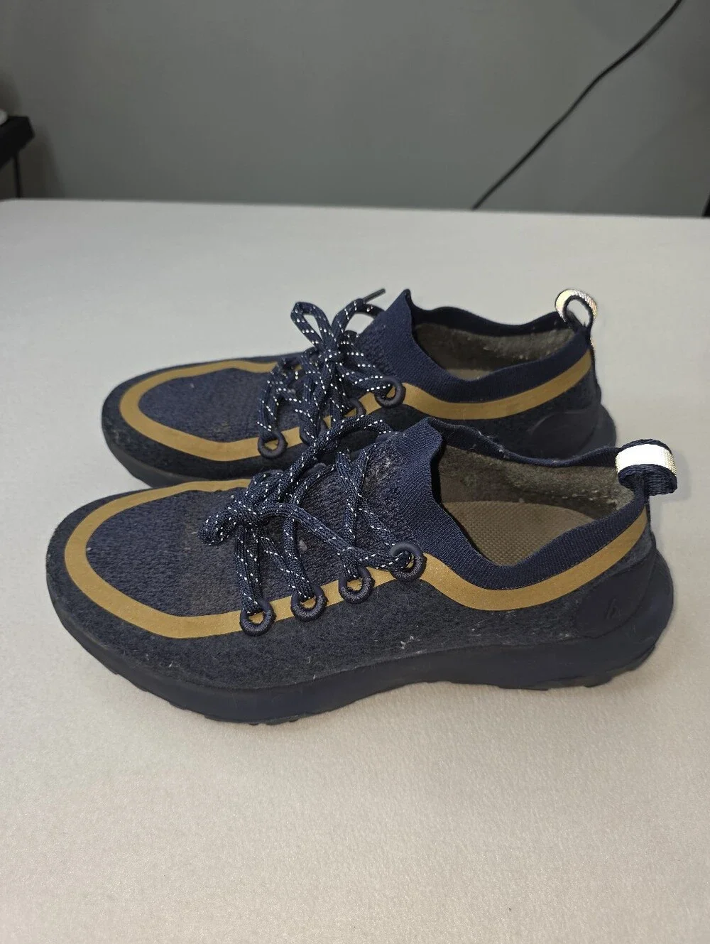 Allbirds Men's Trail Runner SWT Mizzle Size 11 Blue Gold Bin BH